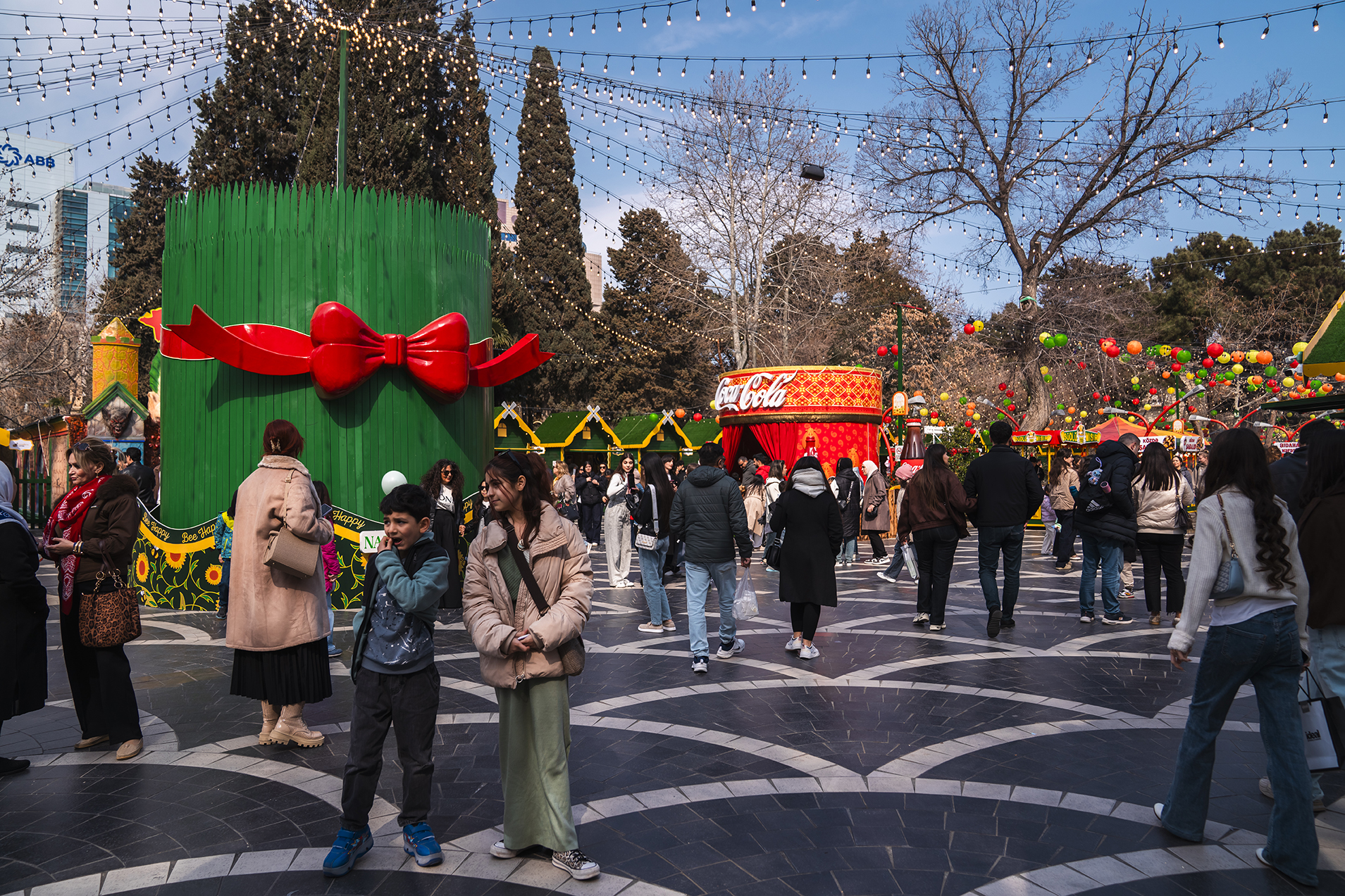 “Torpaq Əlimdə, Bahar Ürəyimdə” 2026 charity fair